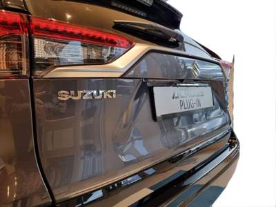 Suzuki Across 2.5 Plug-in Hybrid E-CVT 4WD Top Nero usata Pistoia