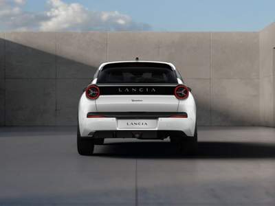 Lancia Ypsilon Hybrid e-DCT Bianco usata MODENA