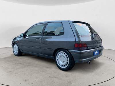 Renault Clio 1.8i 16V Grigio usata Trissino