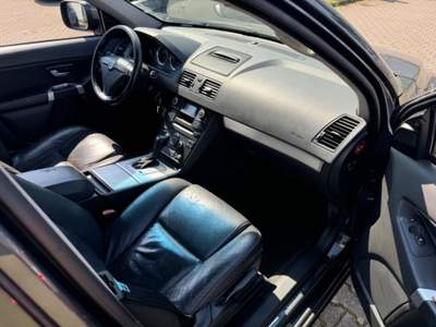 Volvo XC90 D5 AWD Geartronic Momentum Grigio usata Castelnuovo Rangone