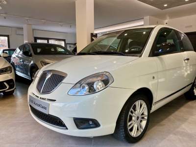 Lancia Ypsilon 1.3 MJT Unyca di Unica Proprietaria Bianco usata Troia