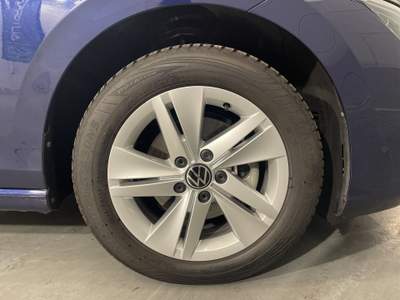 Volkswagen Golf 2.0 TDI DSG SCR Life Blu/Azzurro usata Leini