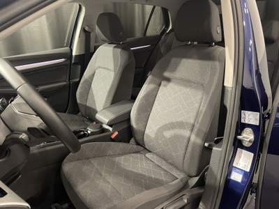 Volkswagen Golf 2.0 TDI DSG SCR Life Blu/Azzurro usata Leini