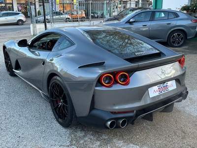 Ferrari 812 SUPERFAST LIFT JBL LEDS KAMERA RACING DAYTONA C20 Grigio usata Pescara