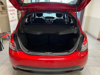 Lancia Ypsilon 1.0 FireFly 5 porte S&S Hybrid Silver Rosso usata Collegno
