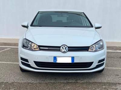 Volkswagen Golf 1.4 TGI 5p. Comfortline BlueMotion Bianco usata Capodimonte