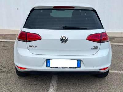 Volkswagen Golf 1.4 TGI 5p. Comfortline BlueMotion Bianco usata Capodimonte