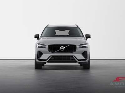 Volvo XC60 B5 AWD Mild hybrid Benzina Plus Dark - AUTOCARRO Grigio usata Corciano