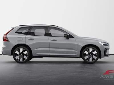 Volvo XC60 T6 AWD Plug-in hybrid Elettrica/Benzina Ultra Dark Grigio usata Corciano