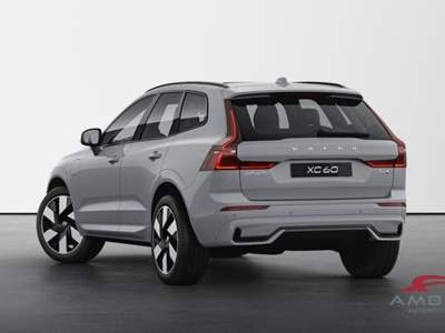 Volvo XC60 T6 AWD Plug-in hybrid Elettrica/Benzina Ultra Dark Grigio usata Corciano
