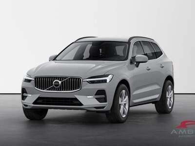 Volvo XC60 B5 AWD Mild hybrid Benzina Core - AUTOCARRO Grigio usata Corciano