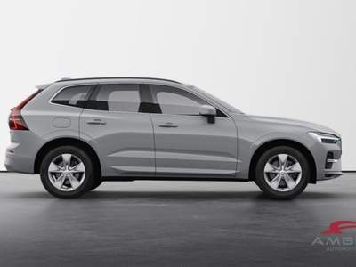 Volvo XC60 B5 AWD Mild hybrid Benzina Core - AUTOCARRO Grigio usata Corciano