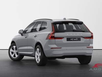 Volvo XC60 B5 AWD Mild hybrid Benzina Core - AUTOCARRO Grigio usata Corciano