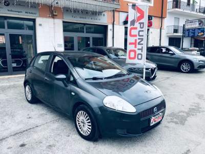 Fiat Grande Punto 1.3 MJT 75 CV 5 porte Active Grigio usata Isernia