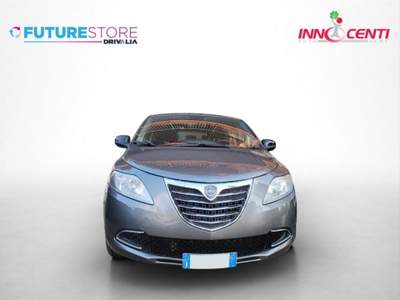 Lancia Ypsilon 1.2 69 CV 5 porte GPL Ecochic Silver Grigio usata AVERSA