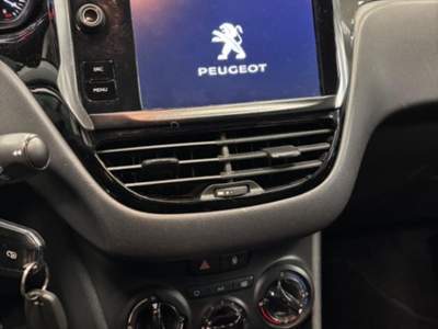 Peugeot 208 1° serie BlueHDi 75 5 porte Allure Grigio usata Modena
