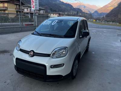 Fiat Panda NUOVA PANDA 1.0 70CV HYBRID Rosso usata Ardesio