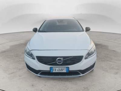 Volvo V60 Cross Country D3 Geartronic Business Plus Bianco usata GIOIA TAURO