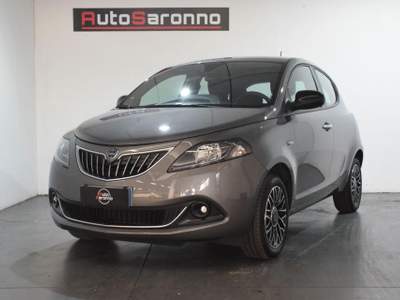 Lancia Ypsilon 1.0 FireFly 5 porte S&S Hybrid Alberta Ferretti Grigio usata SARONNO