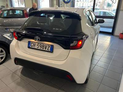 Toyota Yaris 1.0 5 porte 14.900 Bianco usata Messina