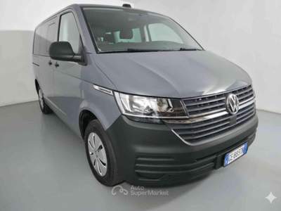 Volkswagen Caravelle 2.0 TDI 110CV PC Trendline *PREZZO IVATO* Grigio usata Paderno Dugnano