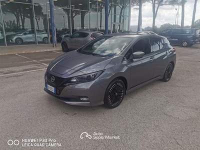 Nissan Leaf 40kWh N Connecta 150cv Grigio usata Taranto
