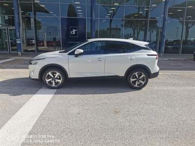 Nissan Qashqai 1.3 mhev N Connecta 2wd 140cv Bianco usata Taranto