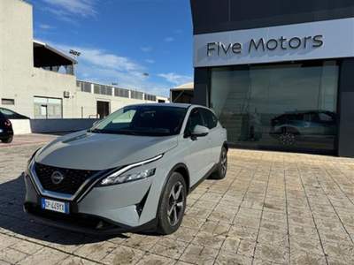 Nissan Qashqai 1.3 mhev N Connecta 2wd 140cv Grigio usata Taranto