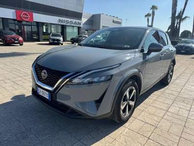 Nissan Qashqai 1.3 mhev N Connecta 2wd 140cv Grigio usata Taranto