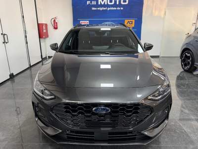 Ford Focus 1.5 EcoBlue 115 CV automatico SW ST-Line Grigio usata Medesano