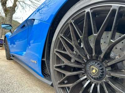 Lamborghini Aventador veicolo nuovo Blu/Azzurro usata Roma
