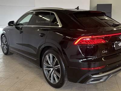 Audi Q8 45 TDI quattro tiptronic Sport Nero usata Monza