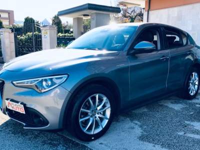 Alfa Romeo Stelvio 2.2 Turbodiesel 190 CV AT8 Q4 SUPER Grigio usata Isernia