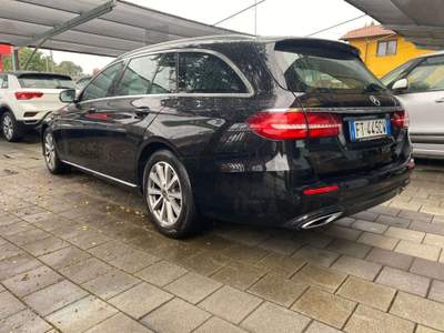 Mercedes-Benz Classe E d Exclusive 4matic auto Nero usata Castelletto Sopra Ticino