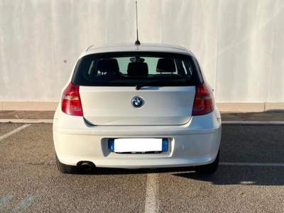BMW Serie 1 118d d cat 3 porte Attiva DPF Bianco usata Capodimonte