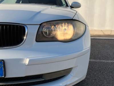 BMW Serie 1 118d d cat 3 porte Attiva DPF Bianco usata Capodimonte