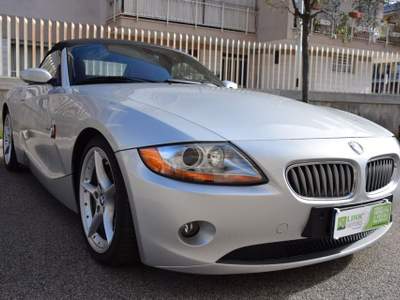 BMW Z4 3.0i cat Roadster Grigio usata Putignano