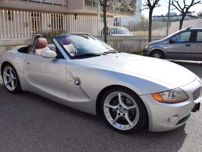 BMW Z4 3.0i cat Roadster Grigio usata Putignano
