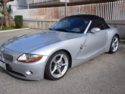 BMW Z4 3.0i cat Roadster Grigio usata Putignano