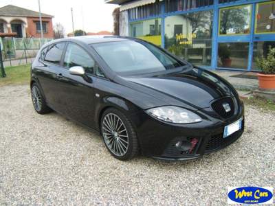 Seat Leon 2.0 TSI DSG FR usata Vigevano