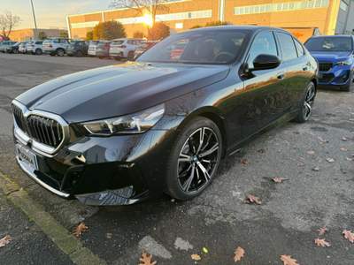 BMW Serie 5 520d d 48V sDrive Msport Blu/Azzurro usata Magenta