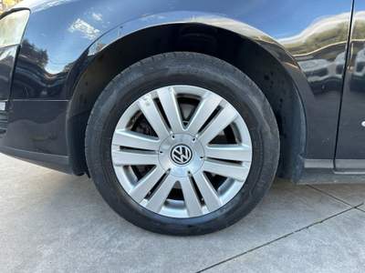 Volkswagen Passat 2.0 16V TDI . Var. Highline Nero usata Santa Maria di Licodia