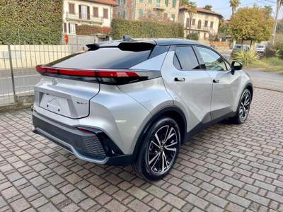 Toyota C-HR 1.8 HV Lounge FWD e-cvt - NUOVO Argento usata Cadrezzate con Osmate