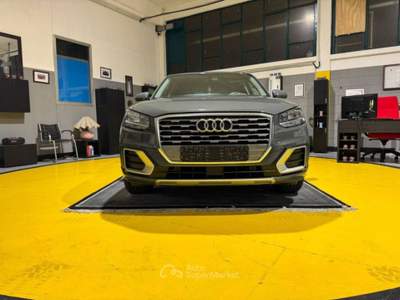 Audi Q2 Audi Q2 2.0 TDI Grigio usata Pontirolo Nuovo