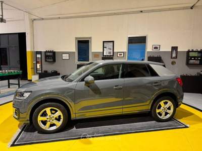 Audi Q2 Audi Q2 2.0 TDI Grigio usata Pontirolo Nuovo
