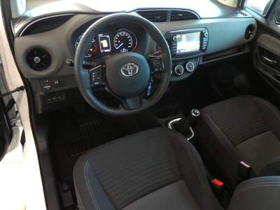 Toyota Yaris 1.0 Comfort 72 Cv 5p. my18 - OK NEOPATENTATI Bianco usata Boves