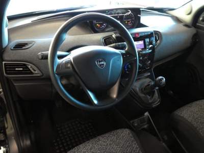 Lancia Ypsilon 1.0 hybrid 70 Cv Silver Plus - OK NEOPATENTATI Grigio usata Boves