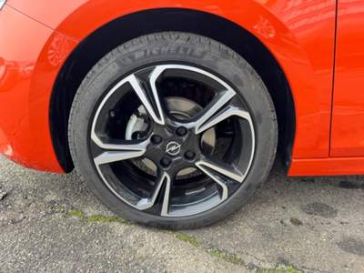 Opel Corsa 1.2 Elegance - NEOPATENTATI Arancione usata ALBAIRATE