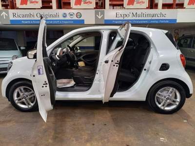 Smart ForFour EQ Pure Bianco usata Torino