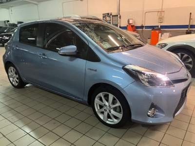 Toyota Yaris 1.5 Hybrid 5 porte Style     (Batterie nuove) Blu/Azzurro usata Cassino